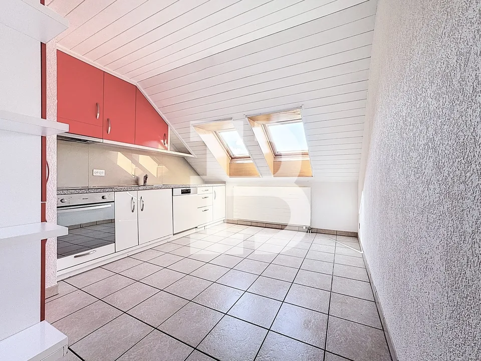 Beautiful family penthouse with high potential and eligible for Casatax