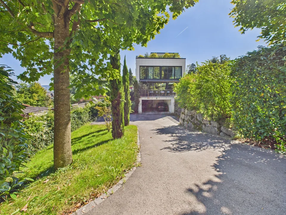 Wunderschönes Haus in Rüschlikon an perfekter Lage