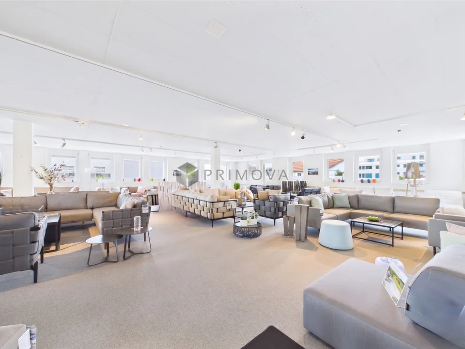 Showroom, Lager &amp; Dachterrasse - erzielbare Bruttorendite bis 6 %