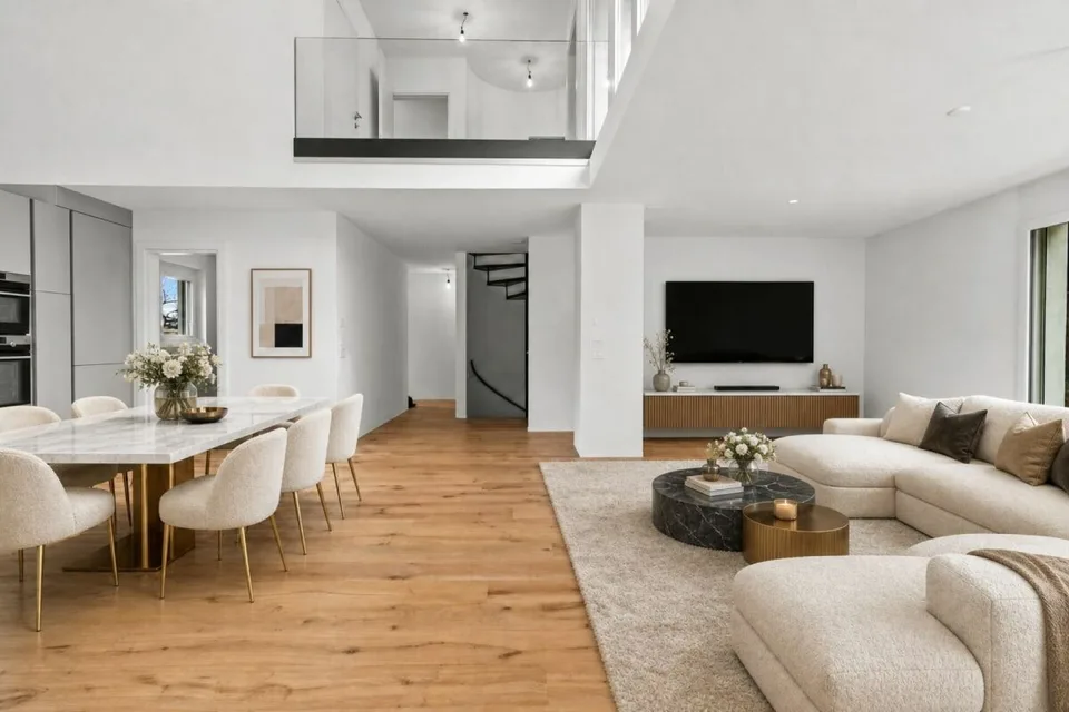 Exklusives Wohnerlebnis - kernsaniertes 5.5-Zimmer-Einfamilienhaus