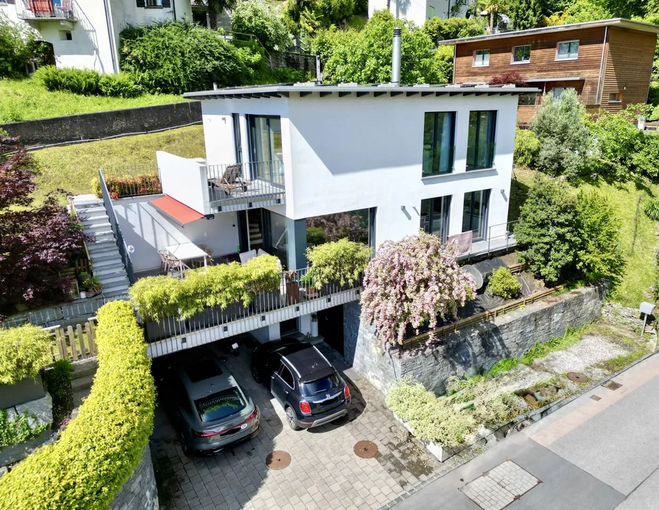 Eleganz und Licht in einem traumhaften Einfamilienhaus