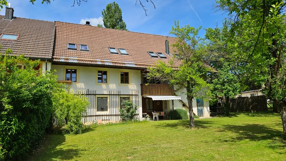 Mehrfamilienhaus mit 3 Wohneinheiten vermietet