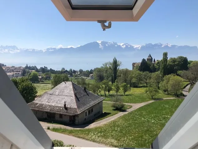 Exklusiv! Villa mit 12,5 Zimmern, renoviert mit Seeblick