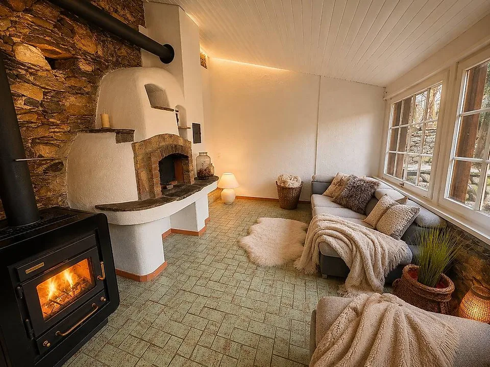Steinhaus mit Kamin und Pizzaofen, ideal auch als Ferienhaus
