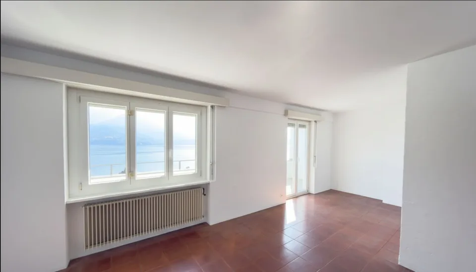 Sehr helle 4.5-Zimmer-Wohnung mit Traumblick, Aufzug und Balkon.