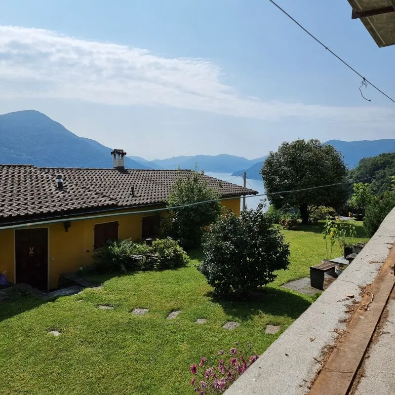 Mehfamilienhaus mit Garten und schönem Seeblick. Als zweitwohnsitz möglich – Foto 9 von 9
