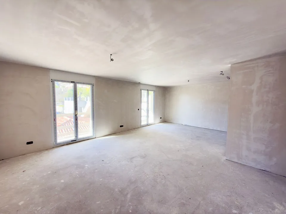 Residenza Sorriso: 2,5-Zimmer-Wohnung im zweiten Stock