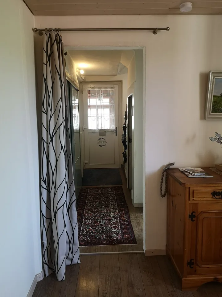 Grande casa familiare con 8,5 stanze a Lajoux, possibilità di affittare camere per gli ospiti