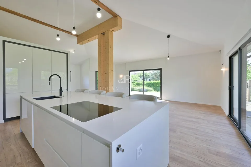 Crassier | Fully Renovated Family House