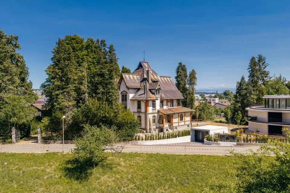 Villa Dreifuss - Wo Geschichte ein neues Kapitel schreibt