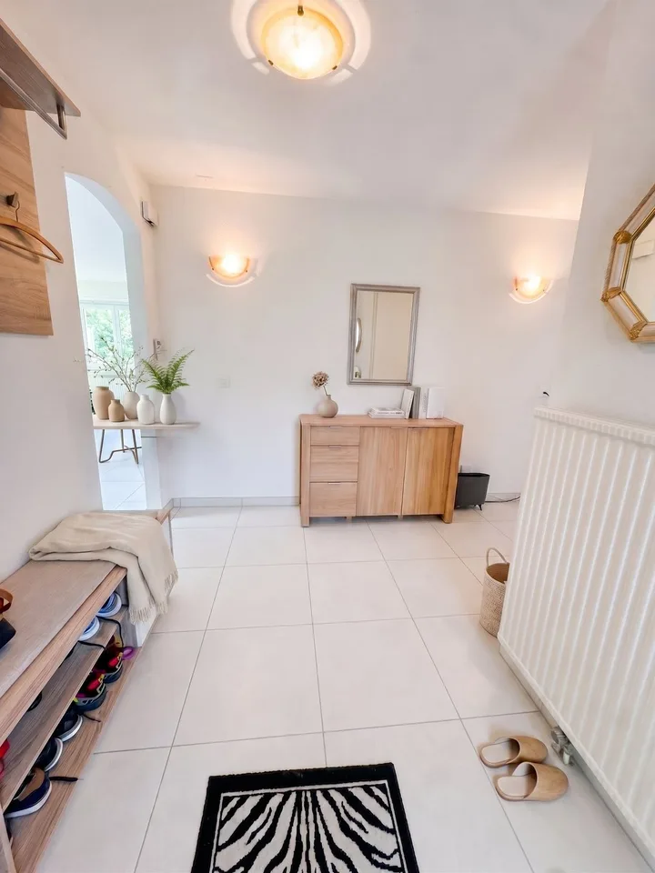 Casa vicino ai servizi e al centro di Friburgo, ristrutturata
