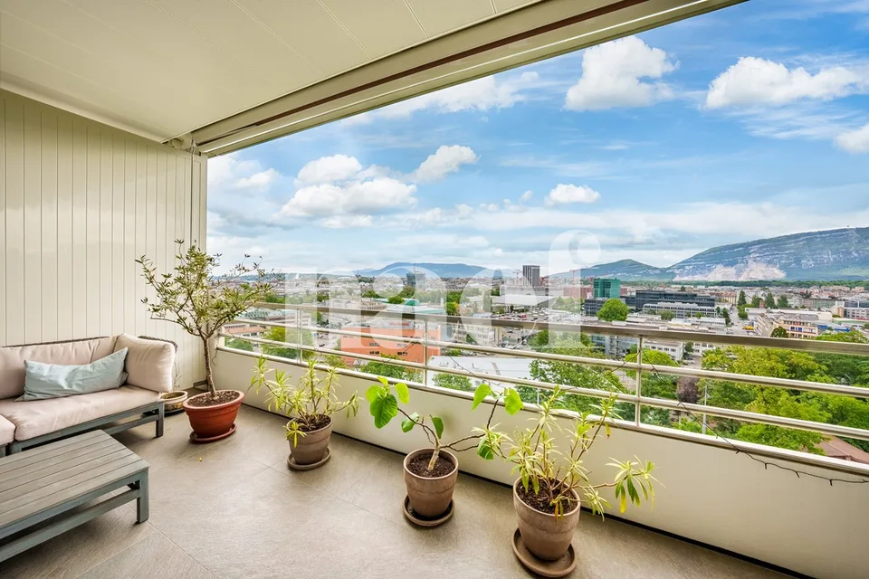 5-Zimmer-Wohnung mit freiem Blick