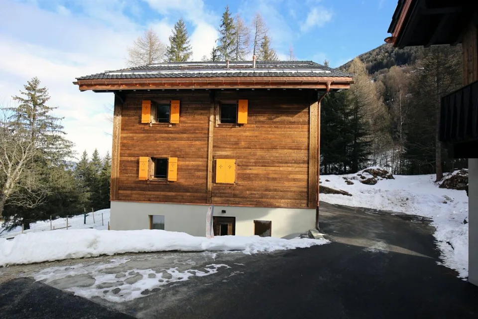 3 bedrooms apartment in Planchouet (Nendaz) in the heart of the forest! – photo 12 sur 13