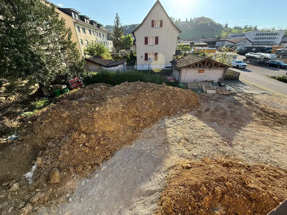 Baubewilligtes Projekt für 3 Wohnungen