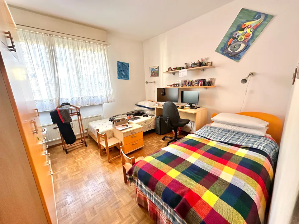 Geräumige 3,5-Zimmer-Wohnung sehr zentral mit Balkon in Lugano