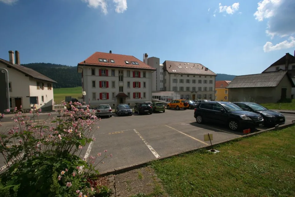 Gewerbefläche im Zentrum des Dorfes