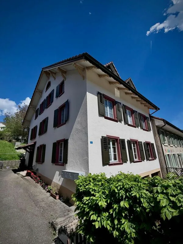 Mehrfamilienhaus mit 3 Wohnungen Eigenkapitalrendite 11.05%
