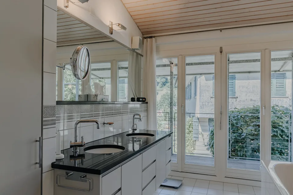 Exklusives Architektenhaus mit Einliegerwohnung – Foto 6 von 12