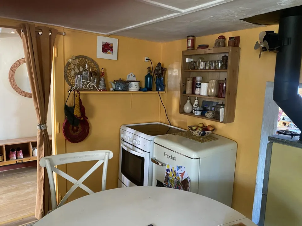 Charmante, renovierte 2,5-Zimmer-Dachgeschosswohnung mit Garten in Icogne, 10 Minuten von Crans-Montana entfernt – Foto 6 von 10
