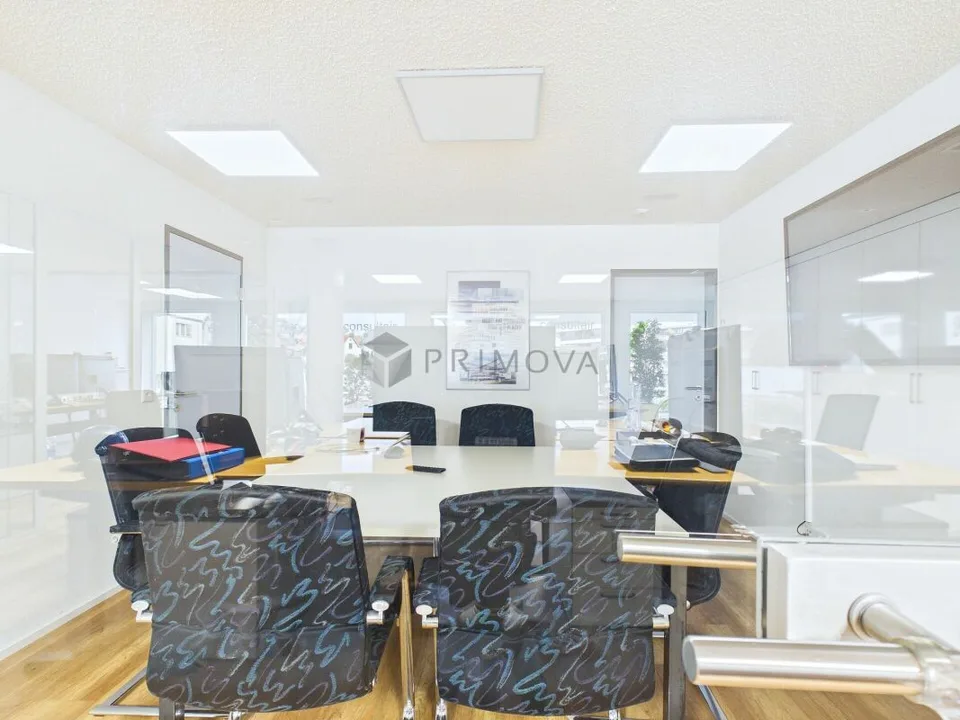 Moderne Büro- und Gewerbefläche im Minergie-Eco-Standard an zentraler Lage in Wädenswil