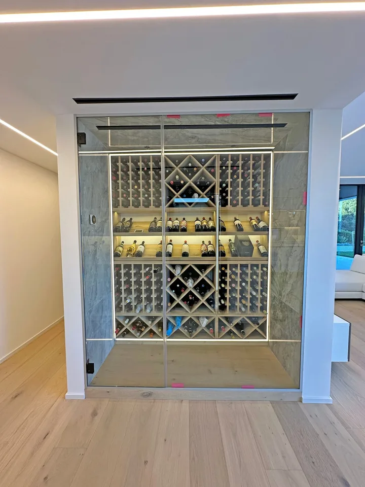Wohnung mit 4,5 Zimmern im Neubau mit privater Wellnesszone und Seeblick