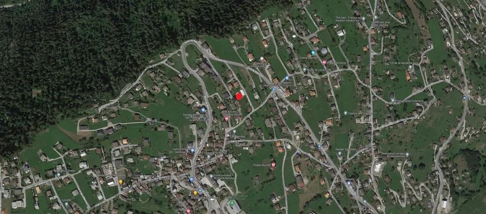 Magnifique terrain à bâtir à 4 minutes de la station