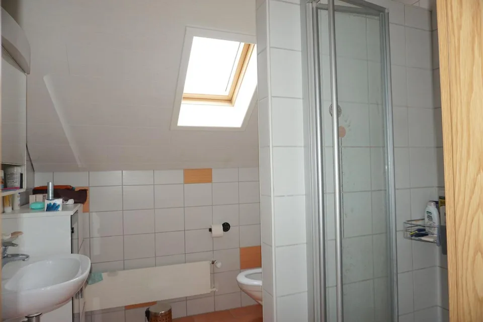 ARI-212 - Mischgebäude mit 250 m2 auf einem Grundstück von 723 m2 in Bassecourt – Foto 9 von 13
