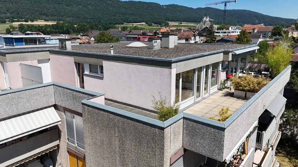 Zu verkaufen in Courroux, 6,5-Zimmer-Penthouse mit Panoramaterrasse