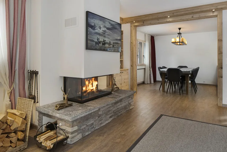 Luxuriöse Duplexwohnung mit 6½ Zimmern im Herzen des Jack Nicklaus Golfviertels