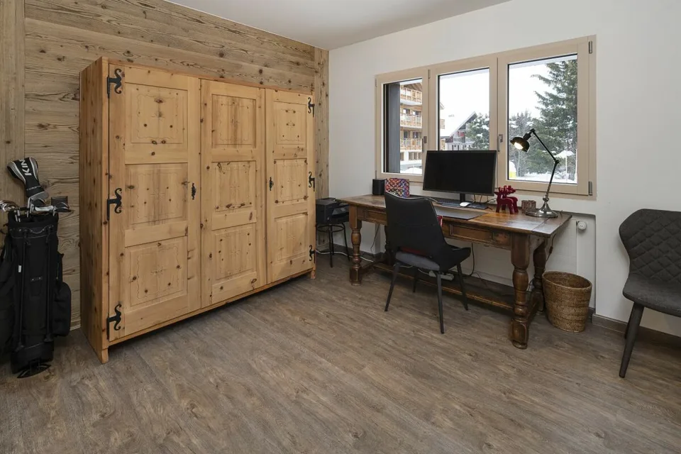 Luxuriöse Duplexwohnung mit 6½ Zimmern im Herzen des Jack Nicklaus Golfviertels – Foto 6 von 13