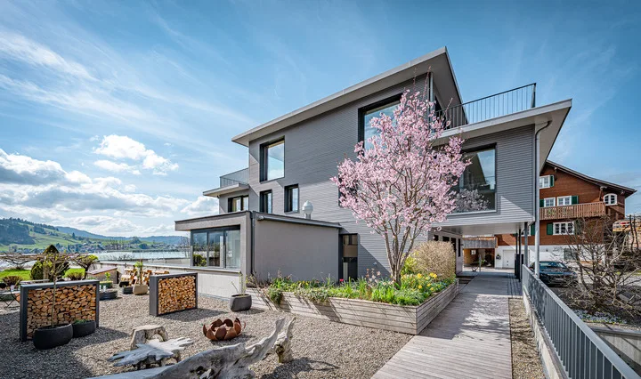 ELEGANZ, KLASSE UND FLEXIBILITÄT - 3.5 ZIMMER DOPPELEINFAMILIENHAUS