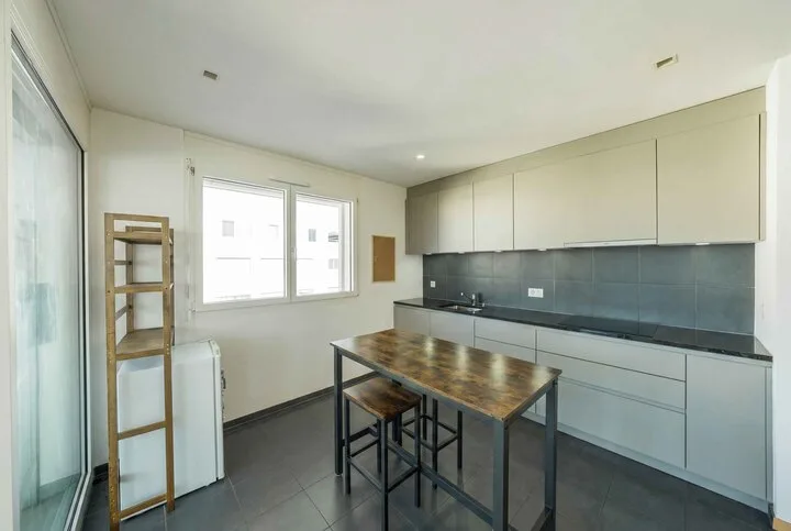 VISTA SUL LAGO E SULLA MONTAGNA ALLA RIVIERA - APPARTAMENTO MODERNO DI 4,5 STANZE