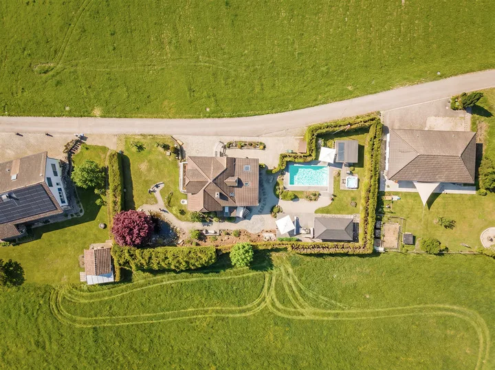 9.5 Zimmer Einfamilienhaus in Algetshausen – Foto 8 von 10