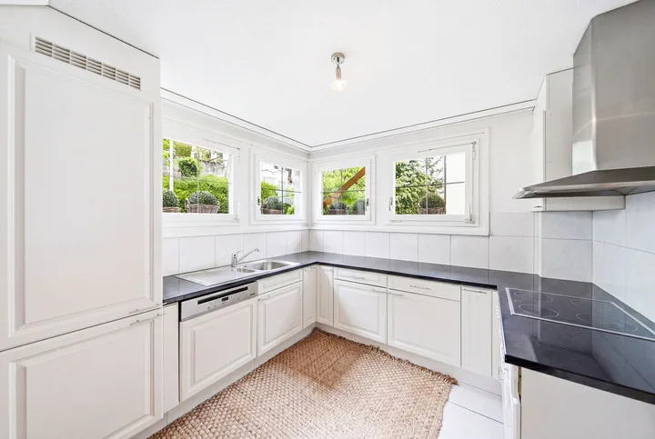 CHALET CHARME IN DER STADT MIT DREI EINHEITEN