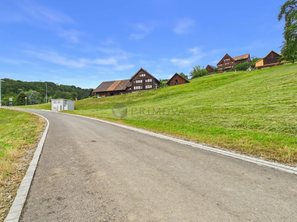 857 m² terreno edificabile soleggiato offre molte possibilità