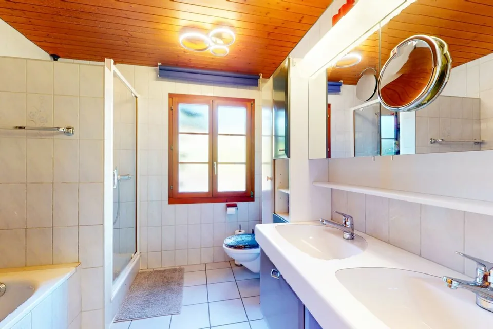 Plus qu'une ferme - trois appartements et d'innombrables possibilités – photo 9 sur 13