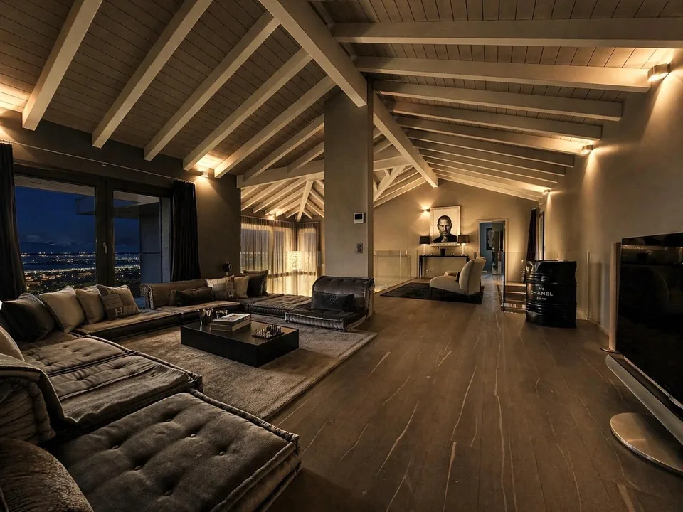 Detached house