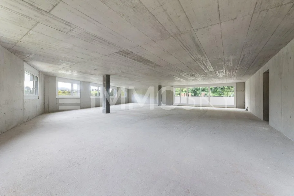 Rohbau-Bürofläche im Neubau