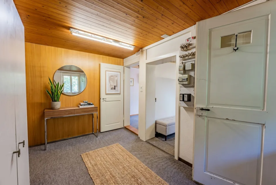 Casa unica con molto potenziale di ristrutturazione e ampliamento – foto 9 di 13