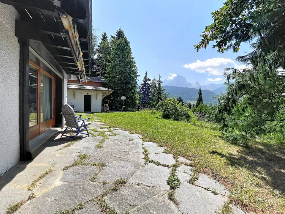 Chalet individuel avec dépendance et vue panoramique sur le Mont-Blanc