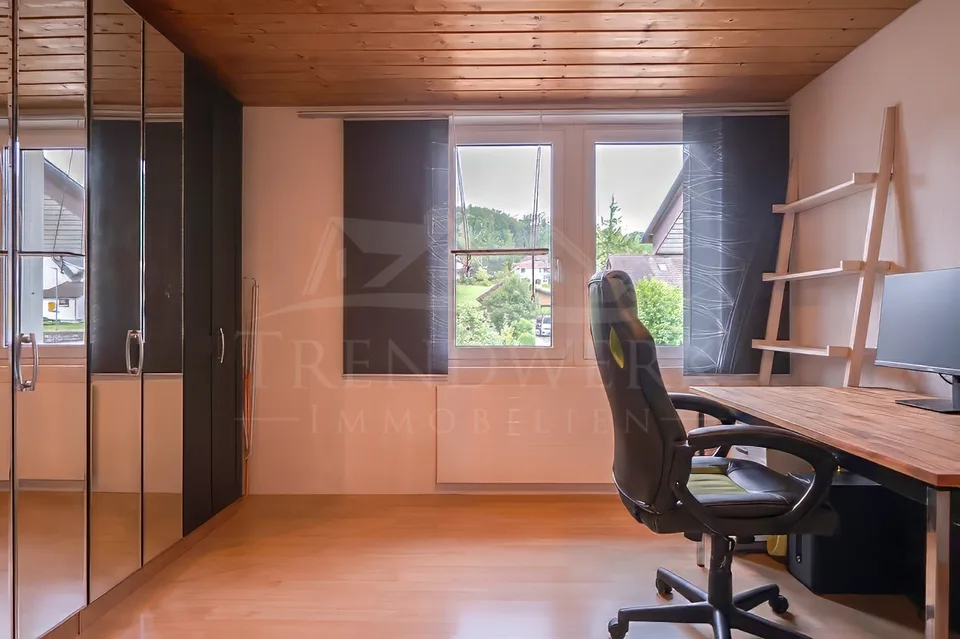 7.5-Zimmer-Haus mit 1202m² Baulandreserve in Kappel SO – Foto 7 von 12