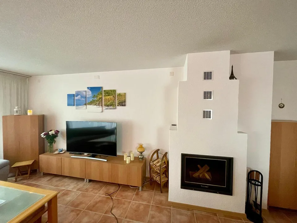 IN VENDITA APPARTAMENTO TRIPLEX DI 130M2 HAB. NEL CENTRO DI ECHALLENS