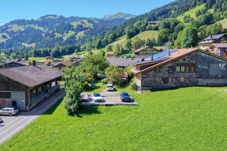 Maison individuelle de 5 pièces neuve adjacente à la zone agricole