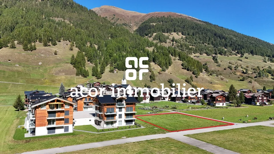 Terreno edificabile di 1'098 m² a Ulrichen