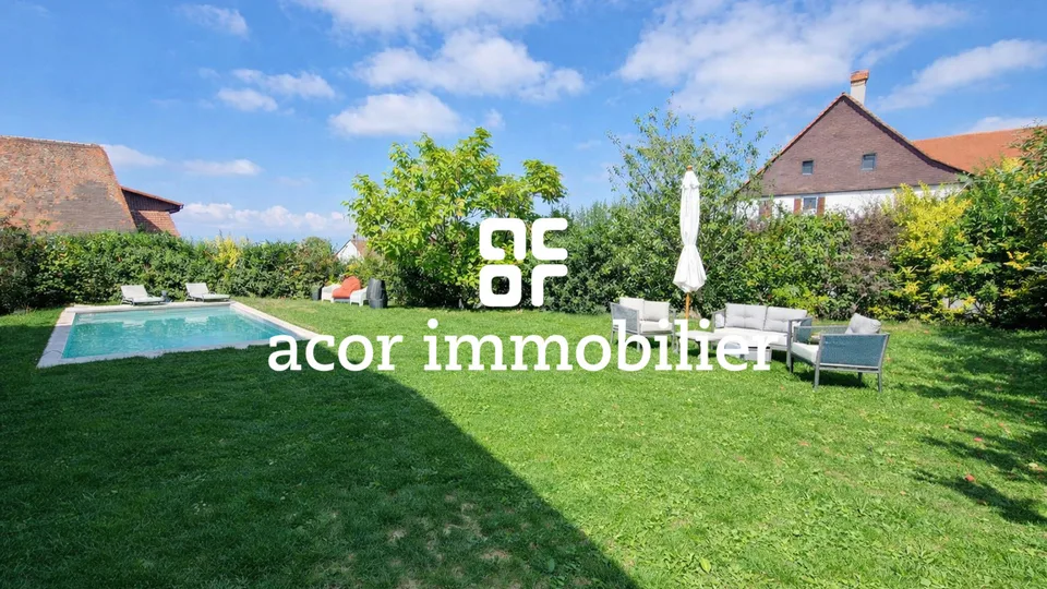 Family home with garden, swimming pool and rental income
