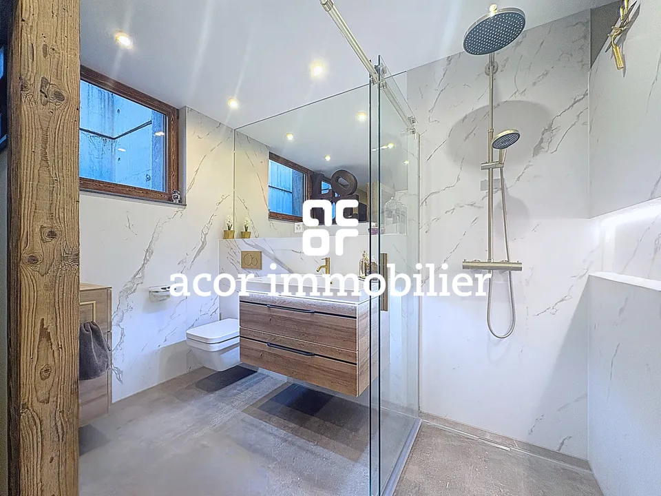Authentisches und raffiniertes Chalet ideal im Zentrum von Villars gelegen