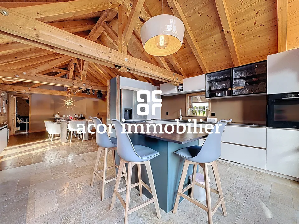 Authentisches und raffiniertes Chalet ideal im Zentrum von Villars gelegen