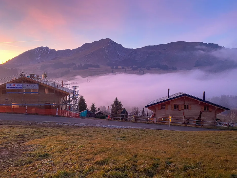Buildable land 1,515 m2 in Les Mosses