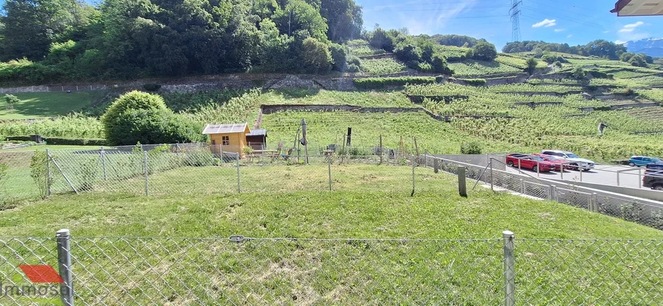 Ollon - Nuovo appartamento 2.5 locali con giardino