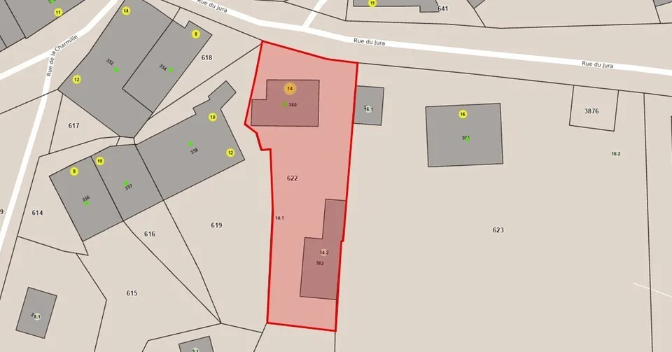 Maison indiv. de 6.5 pces, 2 studios, grande dépendance avec garage